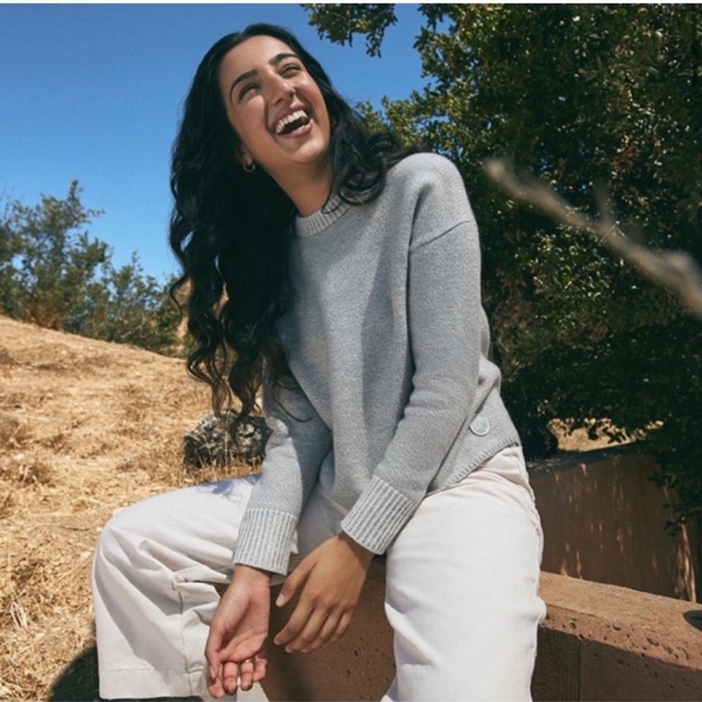 Allbirds Light Gray Women's Crew Neck Sweater